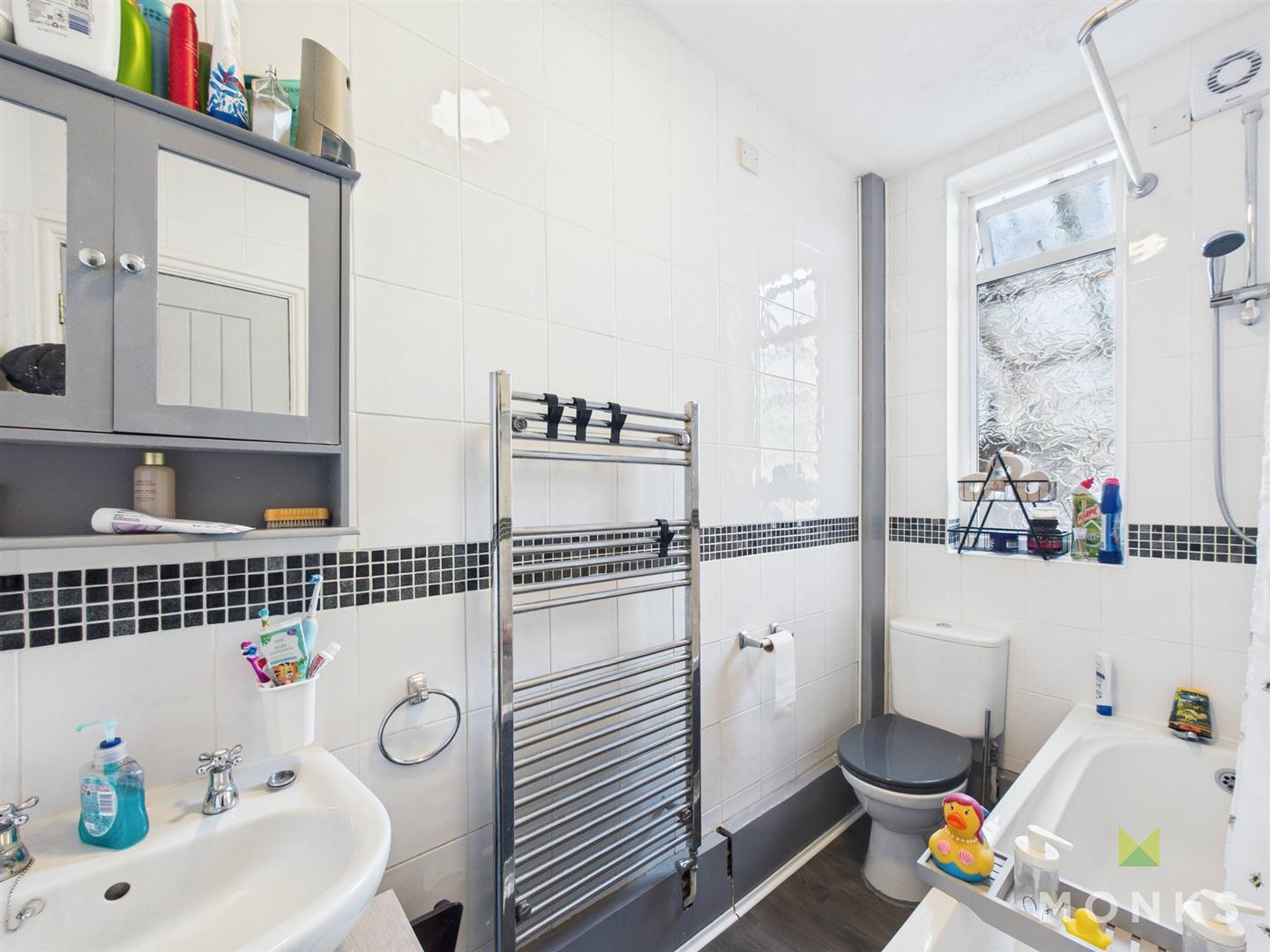 19 Rosedale, Shrewsbury, SY1 4HR SSTC